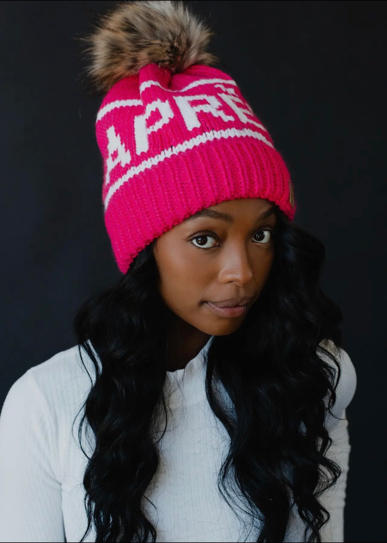 Après Knit Hat with Faux Fur Pom Après Knit Hat with Faux Fur Pom
