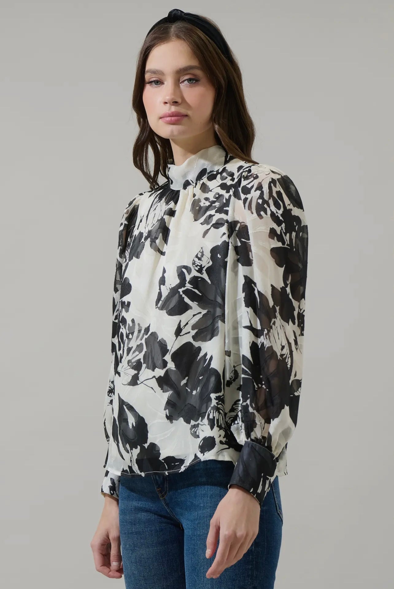 Nerine Floral Hillary Tana Long Sleeve Blouse Nerine Floral Hillary Tana Long Sleeve Blouse