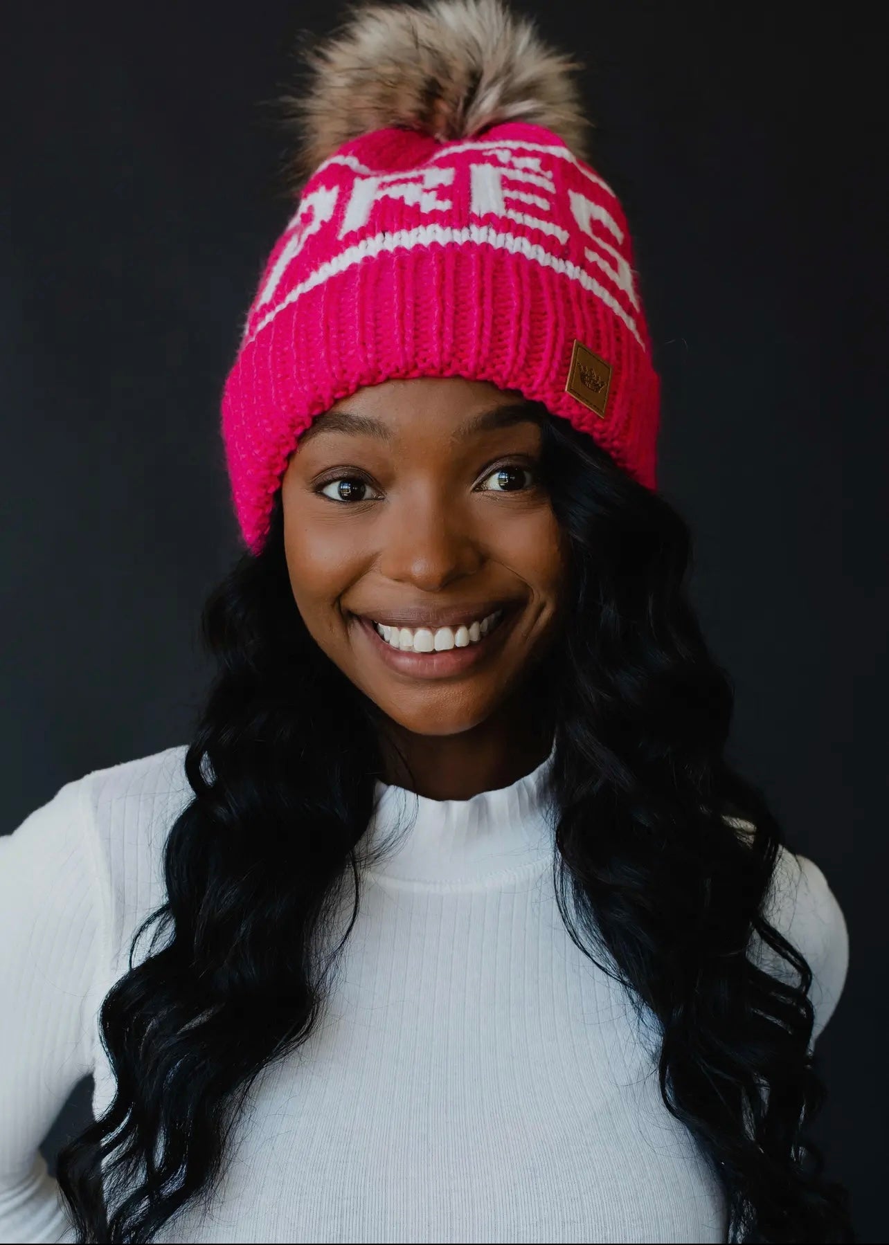 Après Knit Hat with Faux Fur Pom Après Knit Hat with Faux Fur Pom