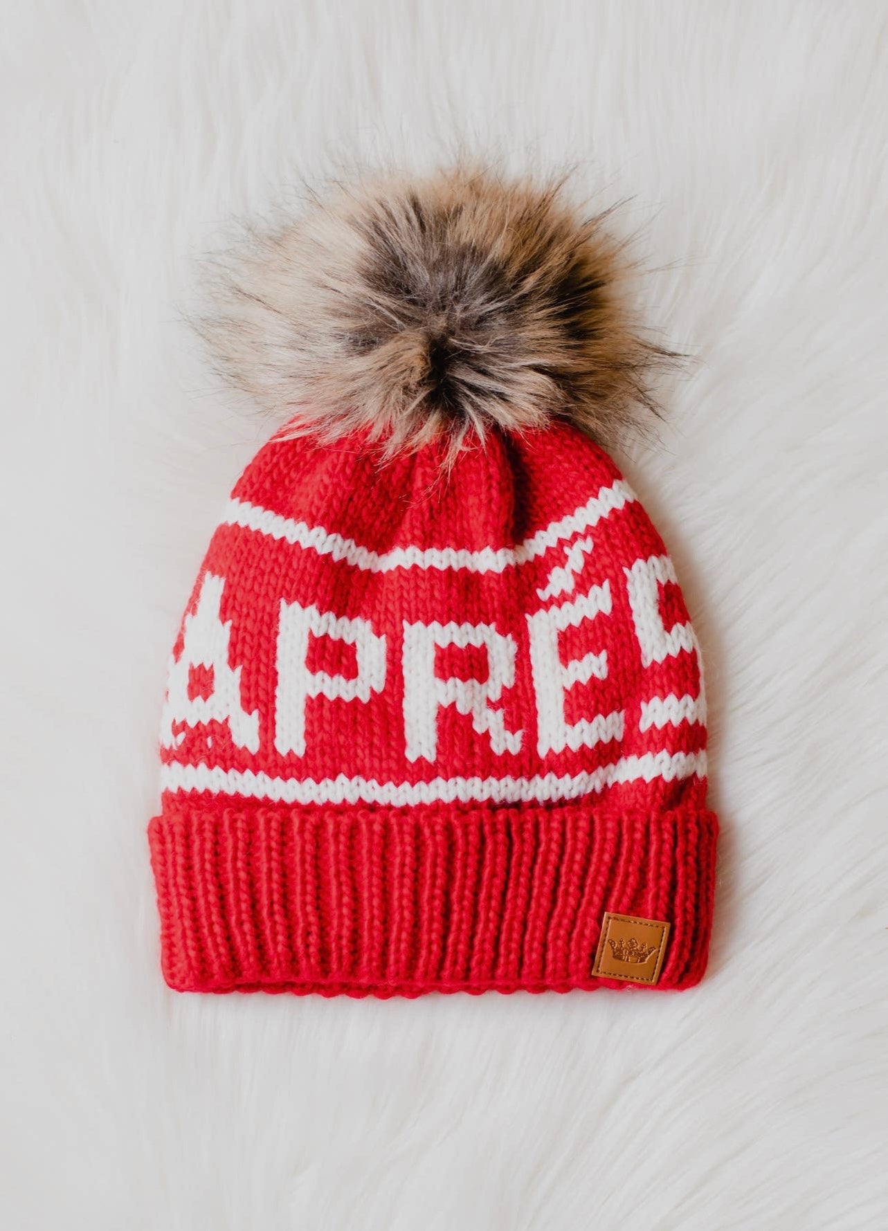 Après Knit Hat with Faux Fur Pom Après Knit Hat with Faux Fur Pom