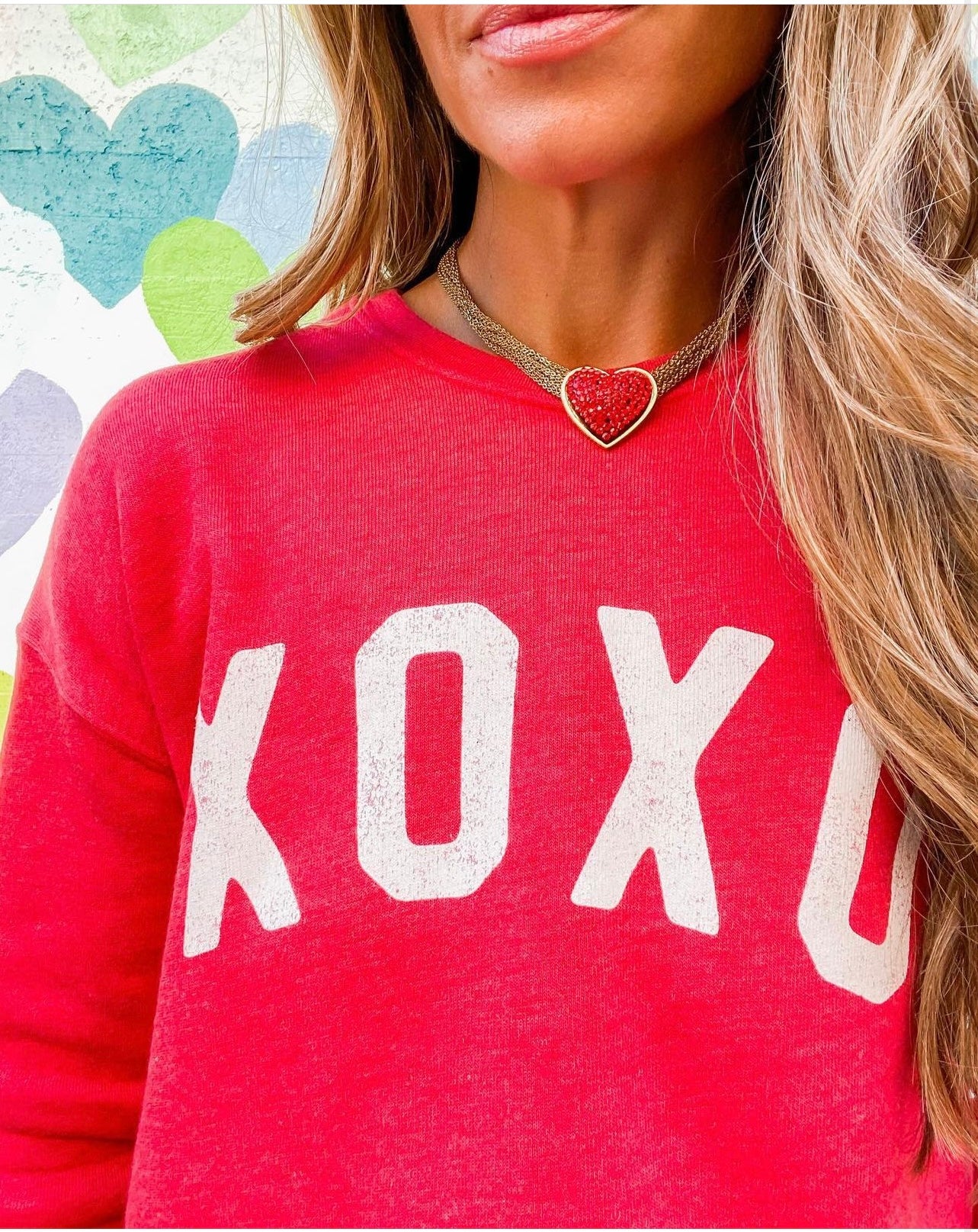 XOXO Graphic Sweatshirt Unisex Fleece Pullover Relaxed Fit XOXO Graphic Sweatshirt Unisex Fleece Pullover Relaxed Fit