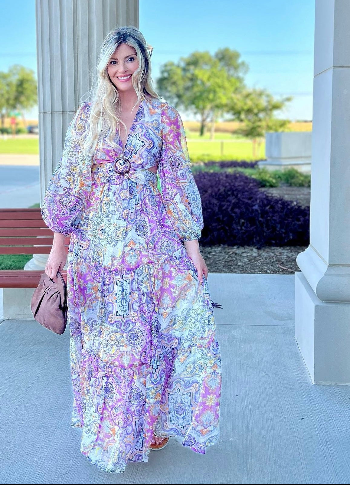 Presley Paisley Print Long Sleeve V-Neck Maxi Dress Presley Paisley Print Long Sleeve V-Neck Maxi Dress