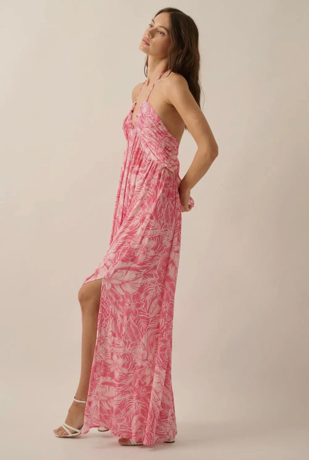 Floral Crepe Plunging-Neck HalterMaxi Dress Floral Crepe Plunging-Neck HalterMaxi Dress